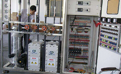 電子超純水設備出水水質符合美國ASTM純水水質標準、我國電子工業(yè)部電子級水質技術標準(18MΩ.cm、15MΩ.cm、10MΩ.cm、2MΩ.cm、0.5MΩ.cm五級標準)、我國電子工業(yè)部高純水水質試行標準、美國半導體工業(yè)用純水指標、日本集成電路水質標準、國內外大規(guī)模集成電路水質標準。<br />
